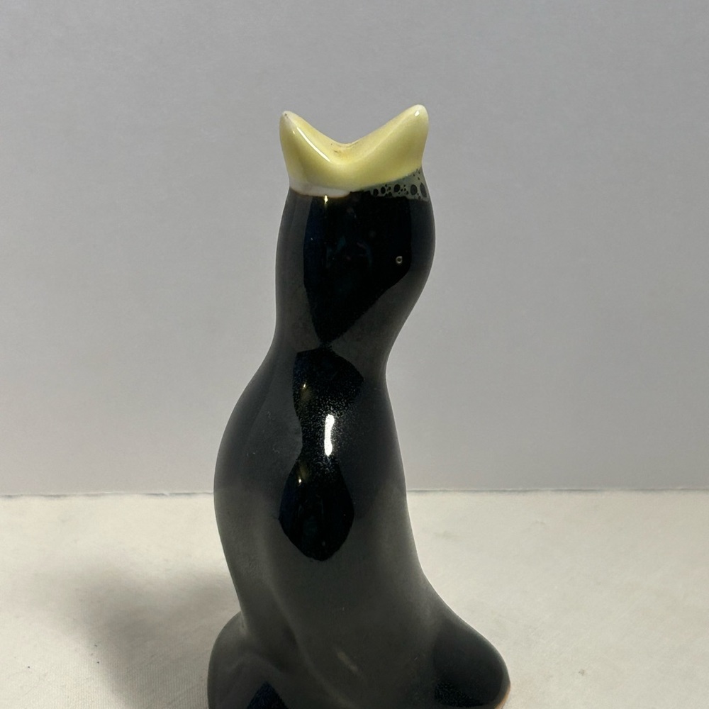 Vintage Venting Pie Bird Black with Yellow Beak MCM - Picture 6 of 7